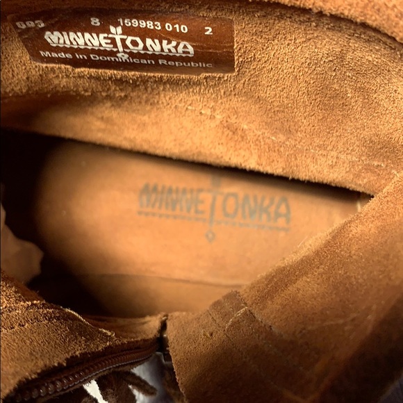 Minnetonka - Double Fringe Zip-up Boot - Picture 11 of 13